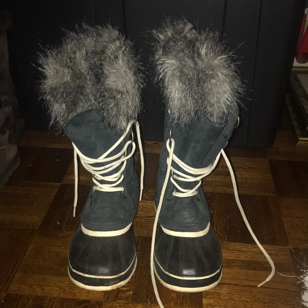 Women’s Sorel winter boots
